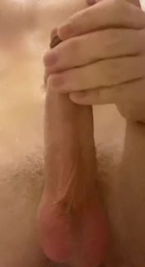 I jerk off a big dick in the bathroom while my sister is in the room