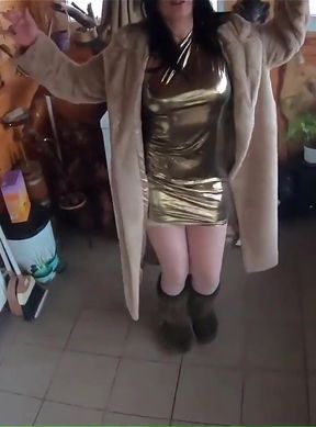Golden Dress, Fur &amp; Smoking Hairy Pussy, Deep Blowjob &amp; Hard Doggy on a Freezer