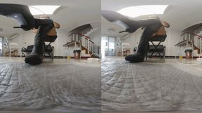 3DVR180 ANNA boots trample on the human-shaped carpet