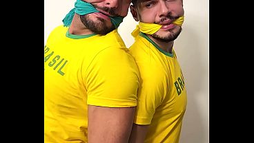 Felipe Runke &amp_ Ares: Behind the Scenes of the World Cup Photoshoot