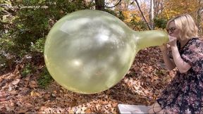 Blow to Pop of a green Kalisan Soap Crystal 24’’ Outside