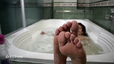 fetish in hot jacuzzi