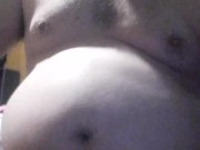 Tight Pants Gainer wants to get Fatter