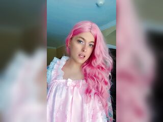 White closet sissy Deanna dresses and sucks bbc massive load