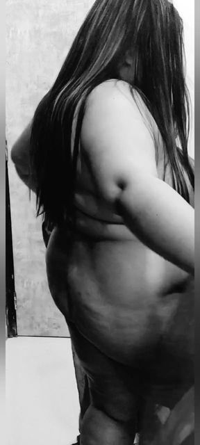 Indian Bbw Chubby Bhabhi Exposed On Cam Show   Clip 1