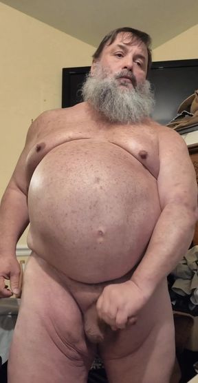 Big Bearded Stepdaddy Blows a Load