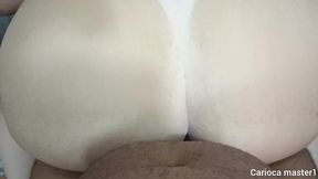 mulher do corno veio dar para o carioca