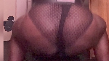 Fishnet Gear Squat & Wank Session