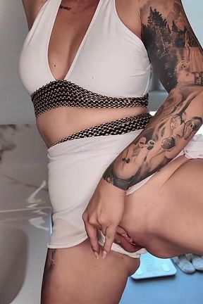 Which Bikini Should I Pack for My Short Vacation?