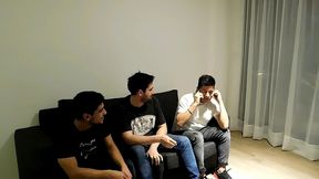cojiendome a tres vecinos , completo