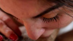 ”Amateur girl Cini milks shaft in bikini top”