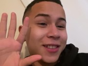 Latino Colombianbebi mostrando su culito pomposo 🍑🤭