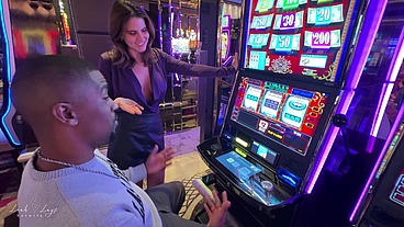 GETTING LUCKY IN VEGAS ️️️️