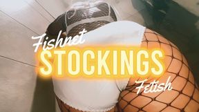 Big booty in fishnet stockings