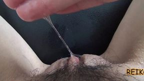 Extremely wet japanese pussy does not need lubrication when fingering