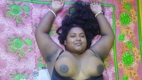 Seema Bhabhi caught by Devar while she was fingering her pussy, Hindi audio