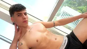 Chris Woodcock Cums Hard for You - Eastboys Seduction