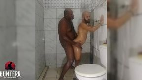 banheiro com penetracao