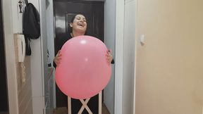 Dolina on a big balloon wmv