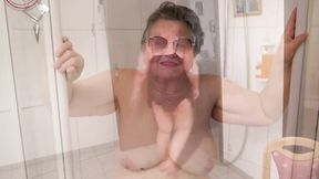 ”OMAGEIL Amateur old woman compilation of best old woman pictures”