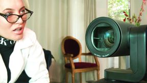 The dark queen experiment