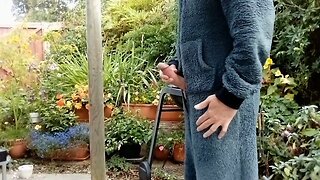 Rockardglans outdoor onesie wank and cum for neighbors