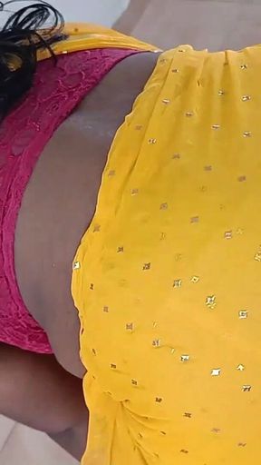 Fucking with Gym Master: Workout in Saree - 1