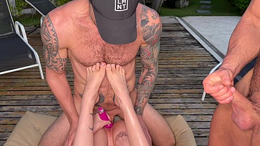 BBG - THE SQUIRTING PUSSY OF ALIEOFC