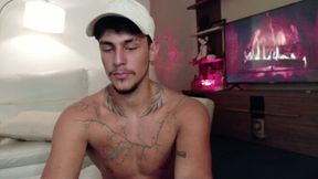 Axel Lenox Private Show