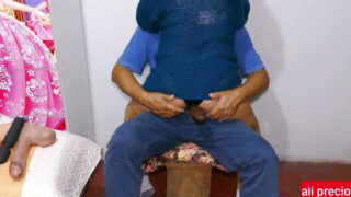 Cowgirl &#8211; chica guarrilla recibiendo sexo anal hasta el orgasmo por una gran polla negra
