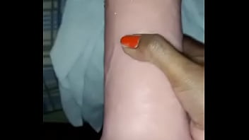 Enorme dildo en mi ano