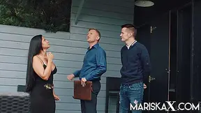 Mariska Gets Tag Teamed Outside And Takes 2 Loads