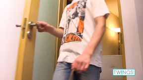 Cute twink Matthew shows off his underwear before wanking!