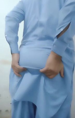 Pakistani Desi Shalwar Kamees Boy Show His Beautiful Ass