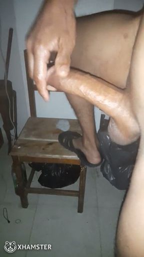 Lkalba lkhad3a tji