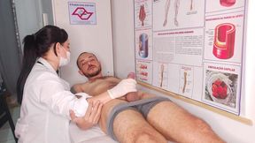 Nurse gives hot blonde a hand job in the hospital