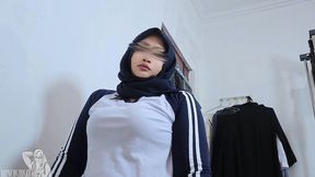 He Only Want a Massage After College - Her Sister-in-law Surprised with His Big Cock and Made Him Cum Inside Her