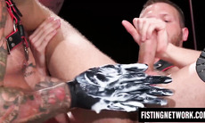 Inked Drew Sebastian quenches lust from Brian Bonds fisting