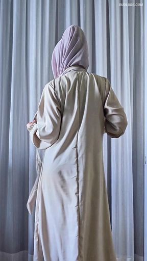 Slow &amp; Sensual Hijabi 💋