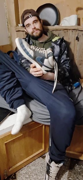 I Masturbate and a Compilation of My Videos in a Nutshell