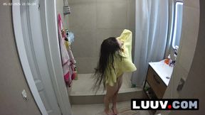 LUUV. A couple&#039;s exhibitionist video plan in the shower.