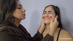 SQUEEZE HANDS MASSAGE - VOL # 708 - MISTRESS ANITA THOMPSON - NEW MF JUL 2025 - CLIP 03