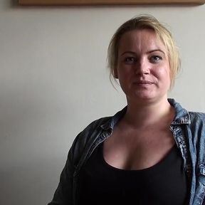 Amber West - Interview - Before Sex