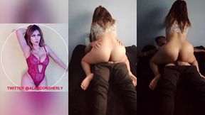 me encanta como mi novio me penetro hasta terminar dentro de mi que eso es muy sensual