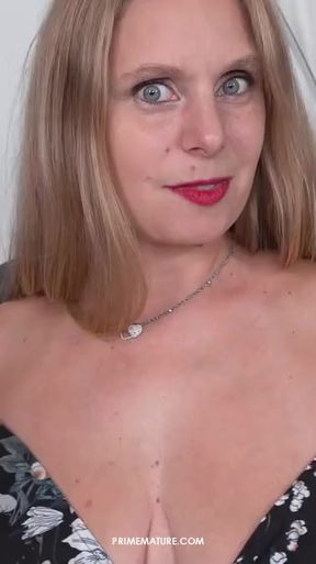 Natural tits Primemature Snip