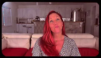 Scarlet & Shiloh’s Wild Amateur Threesome – BBW MILFs Uncut