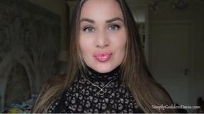 Focused On My Shiny Pink Lips (1080p HD)