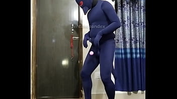 Zentai mistress puppy dog slave penis