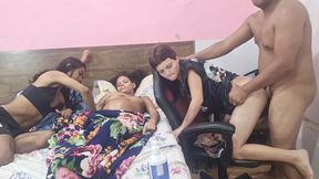 gravida de 09 meses, sem poder transar, chama as amigas para dar o cu para o marido.