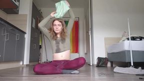 Pissing in Same Leggins Again